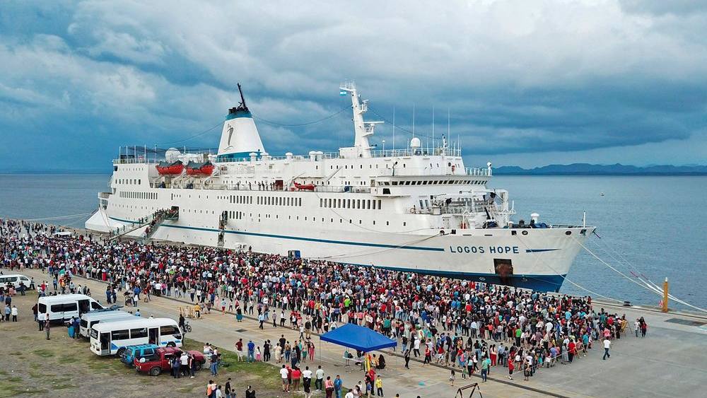 large_250702_Operatie_Mobilisatie_schepenwerk_Logos_Hope_in_Nederland_2026_publiek_kade_2933px_175f57bfe4 (1)